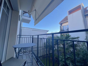 Appartement central 2 chambres, balcon, parking à Arcachon - FR-1-474-273